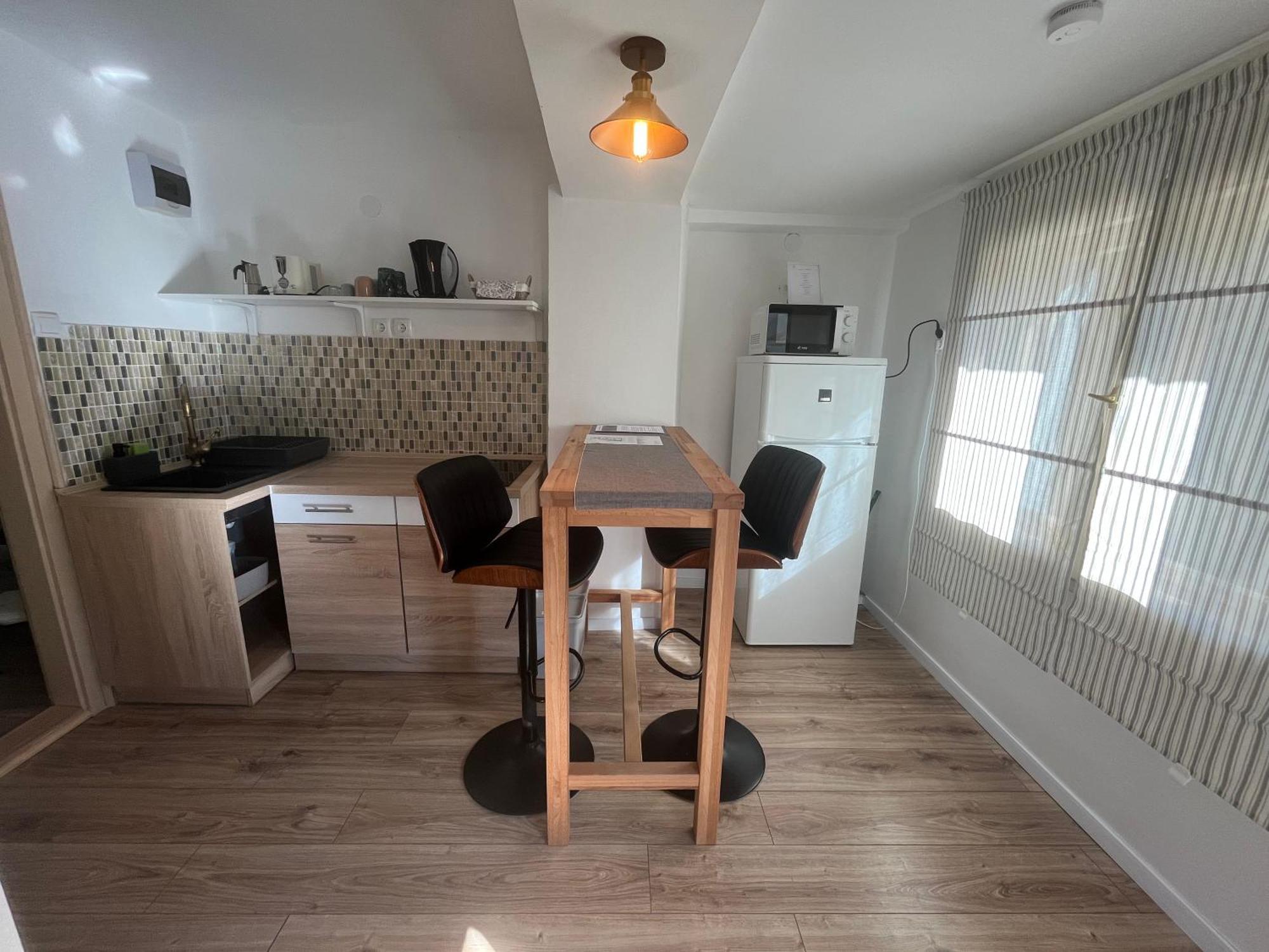 Apartment Kikelet Udvarhaz Zanka